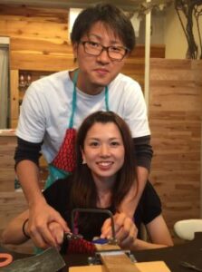 金沢在住 智仁さん＆真央さんが制作した家族の絆のペンダント「OHANA」